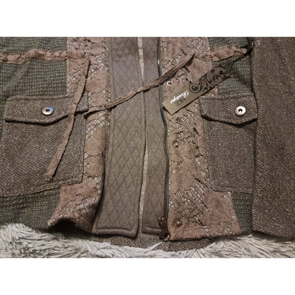 Large lot, Gray NWT Button up BKE Boutiques jacket with pre owned brown long sle - Picture 8 of 16